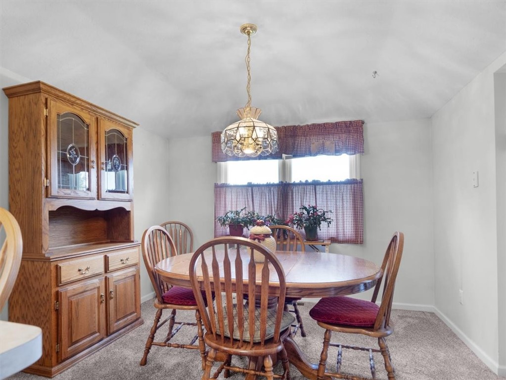 7587 Salmon Creek Road Williamson, NY 14589 - Photo 14 of 49