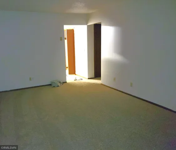 $770 | 218 North Jefferson Street, Unit 2, St. Croix Falls, WI 54024