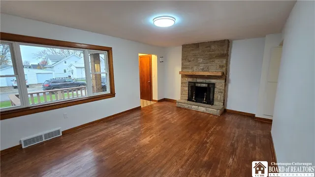 $167,900 | 21 East Benton Street, Dunkirk, NY 14048