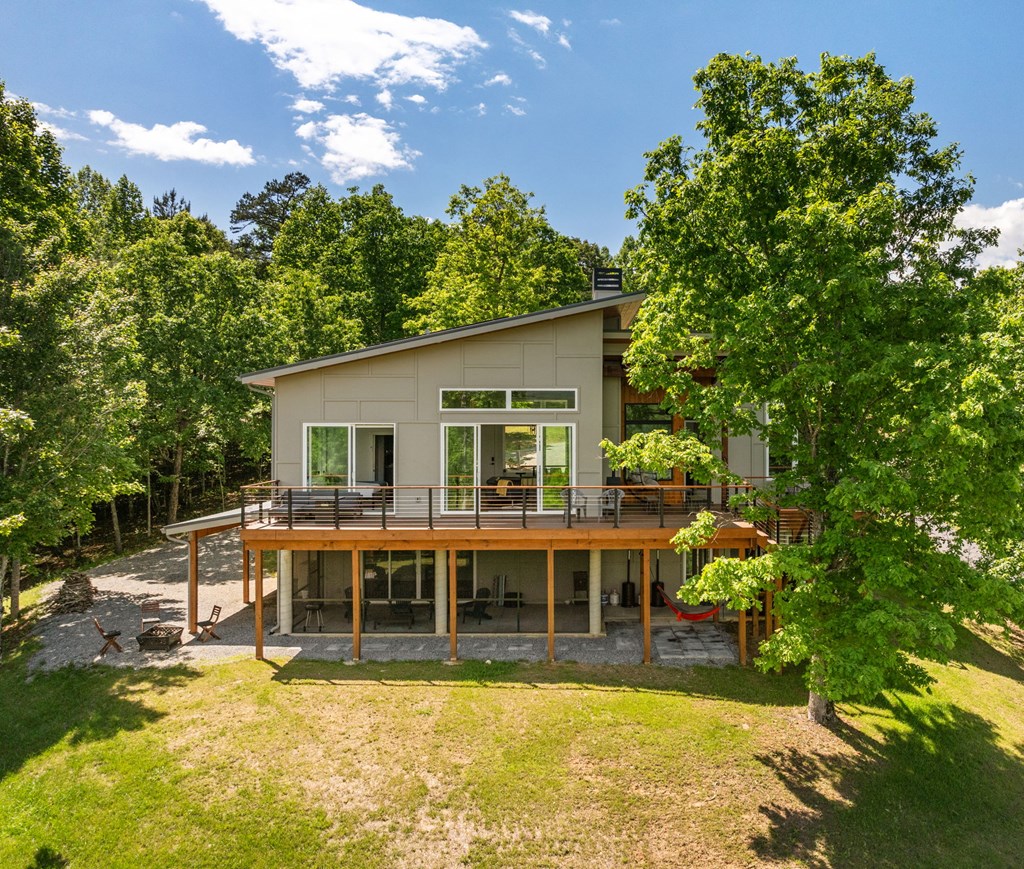 143 Brannon Ridge Young Harris, GA 30582 - Photo 2 of 36