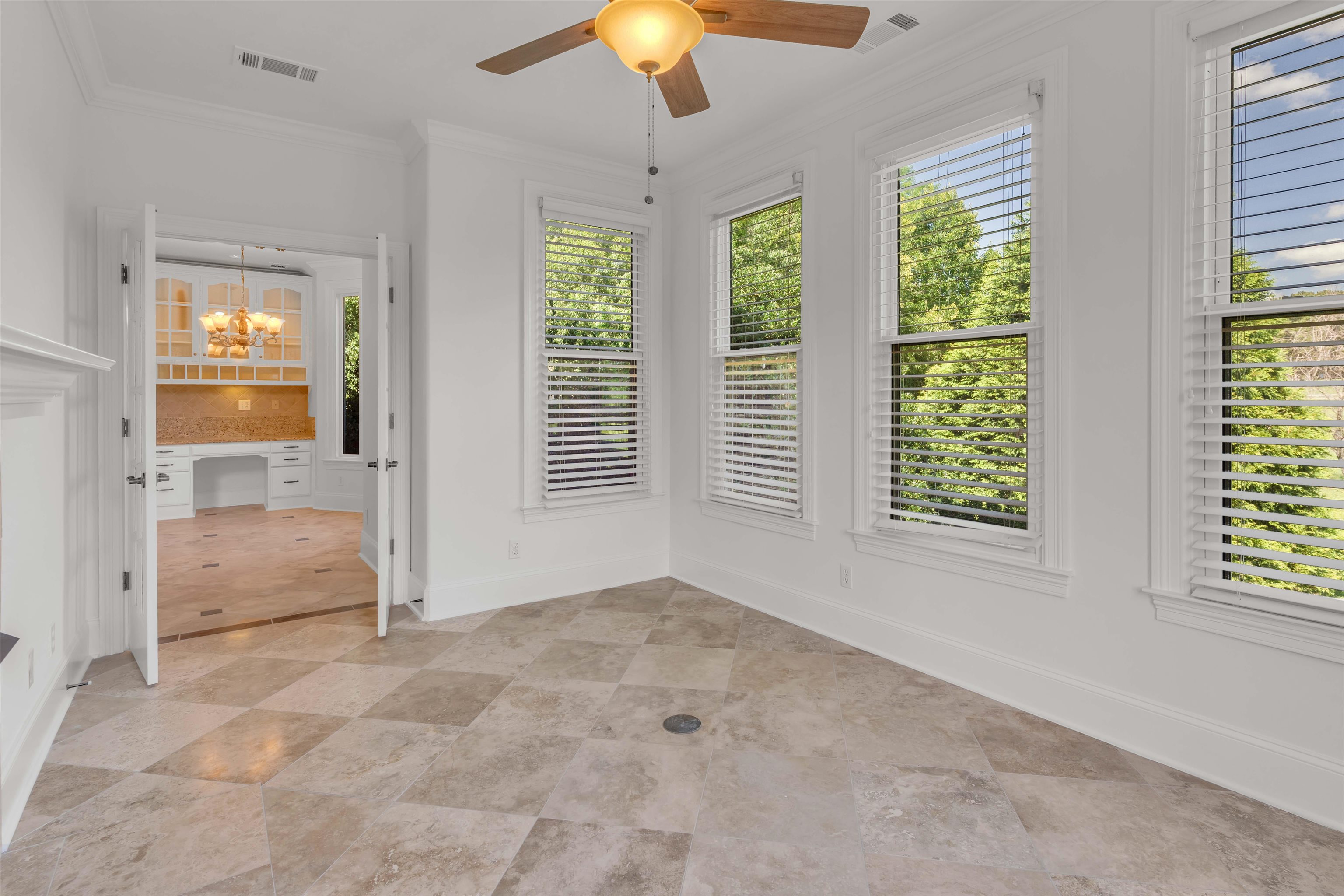680 Highway 193 Collierville, TN 38017 - Photo 35 of 38 Empty room
