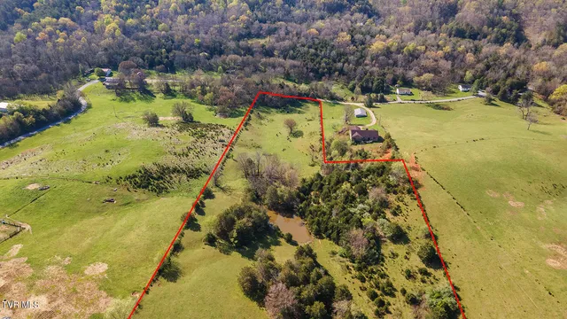 $450,000 | 875 Pates Hill Road, Mosheim, TN 37818