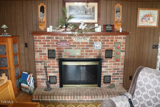 $450,000 | 875 Pates Hill Road, Mosheim, TN 37818