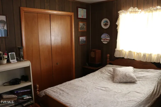 $450,000 | 875 Pates Hill Road, Mosheim, TN 37818