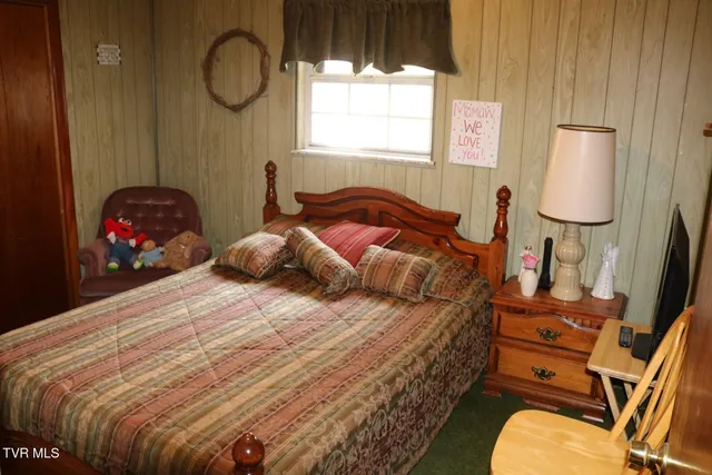 $450,000 | 875 Pates Hill Road, Mosheim, TN 37818