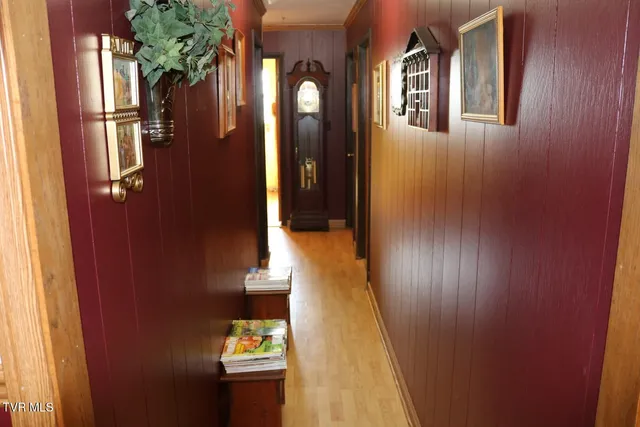 $450,000 | 875 Pates Hill Road, Mosheim, TN 37818