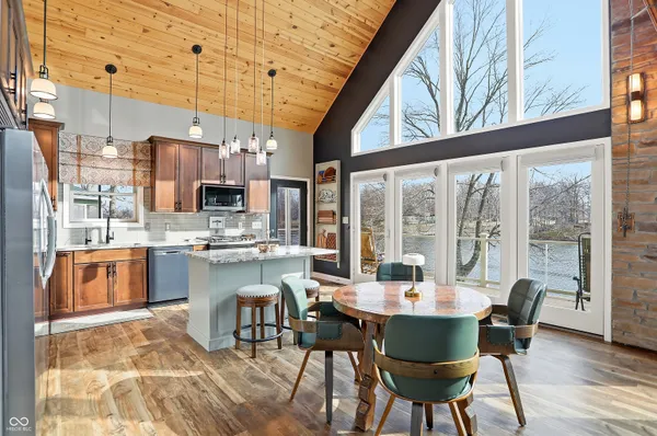 $899,500 | 4441 Fields Lane, Terre Haute, IN 47802