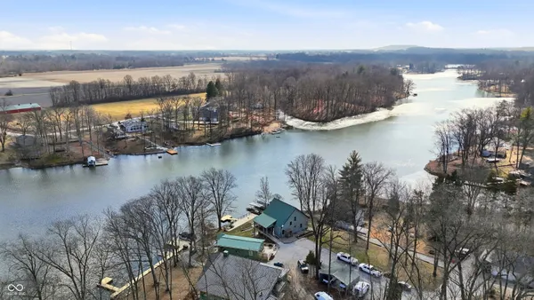 $899,500 | 4441 Fields Lane, Terre Haute, IN 47802
