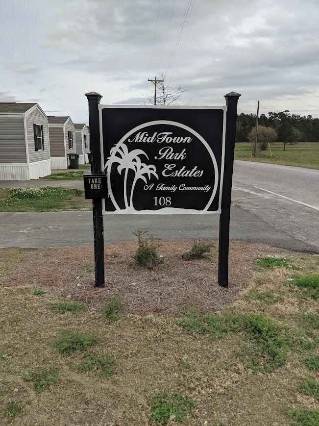 108 Fairground Road Moncks Corner, SC 29461 - Photo 2 of 16 2