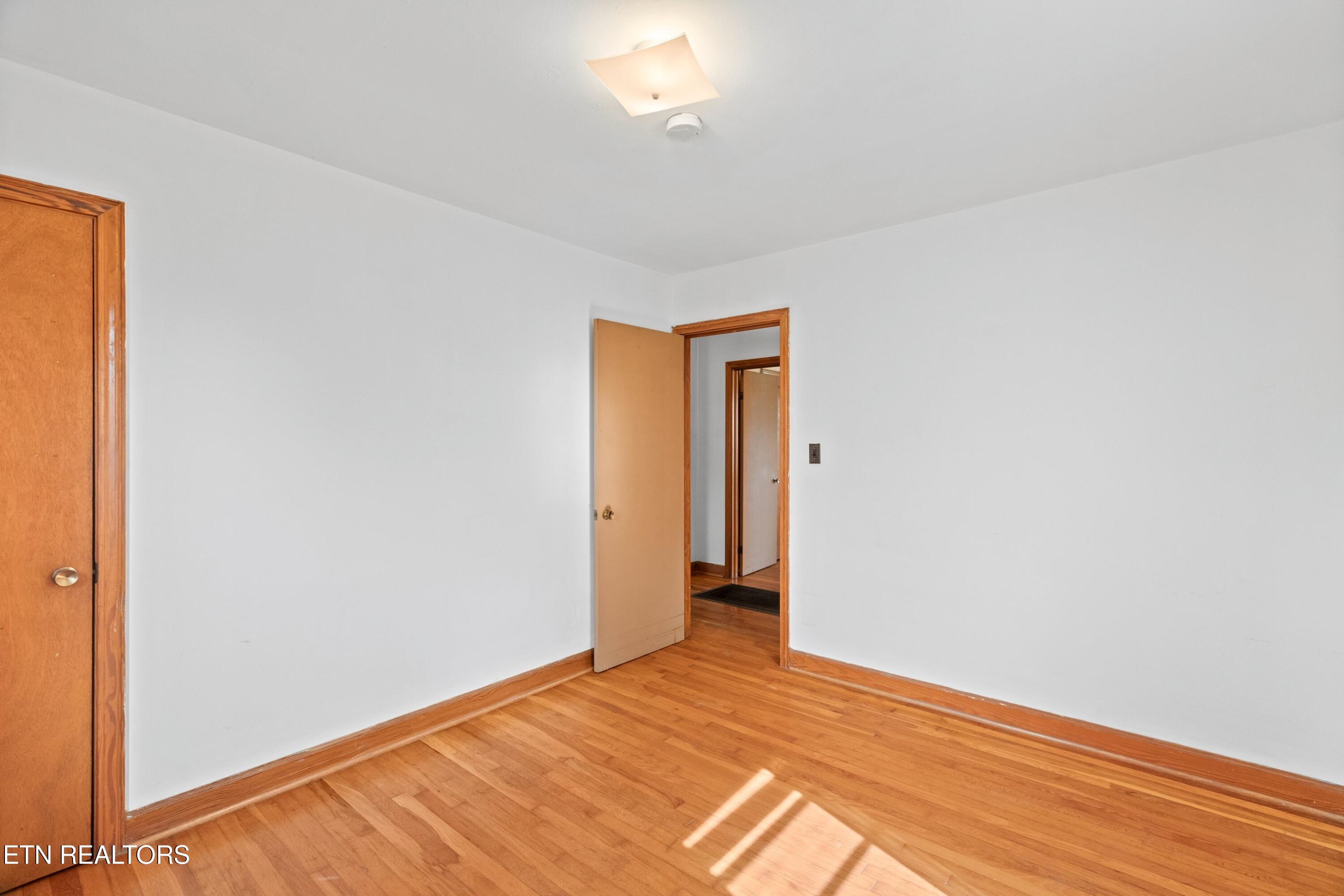 3003 Jane Street White Pine, TN 37890 - Photo 15 of 25 018-3003JaneStreet-WhitePine-TN-37890-SM