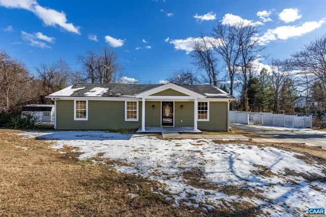 $2,250 | 703 Tilman Road, Charlottesville, VA 22901