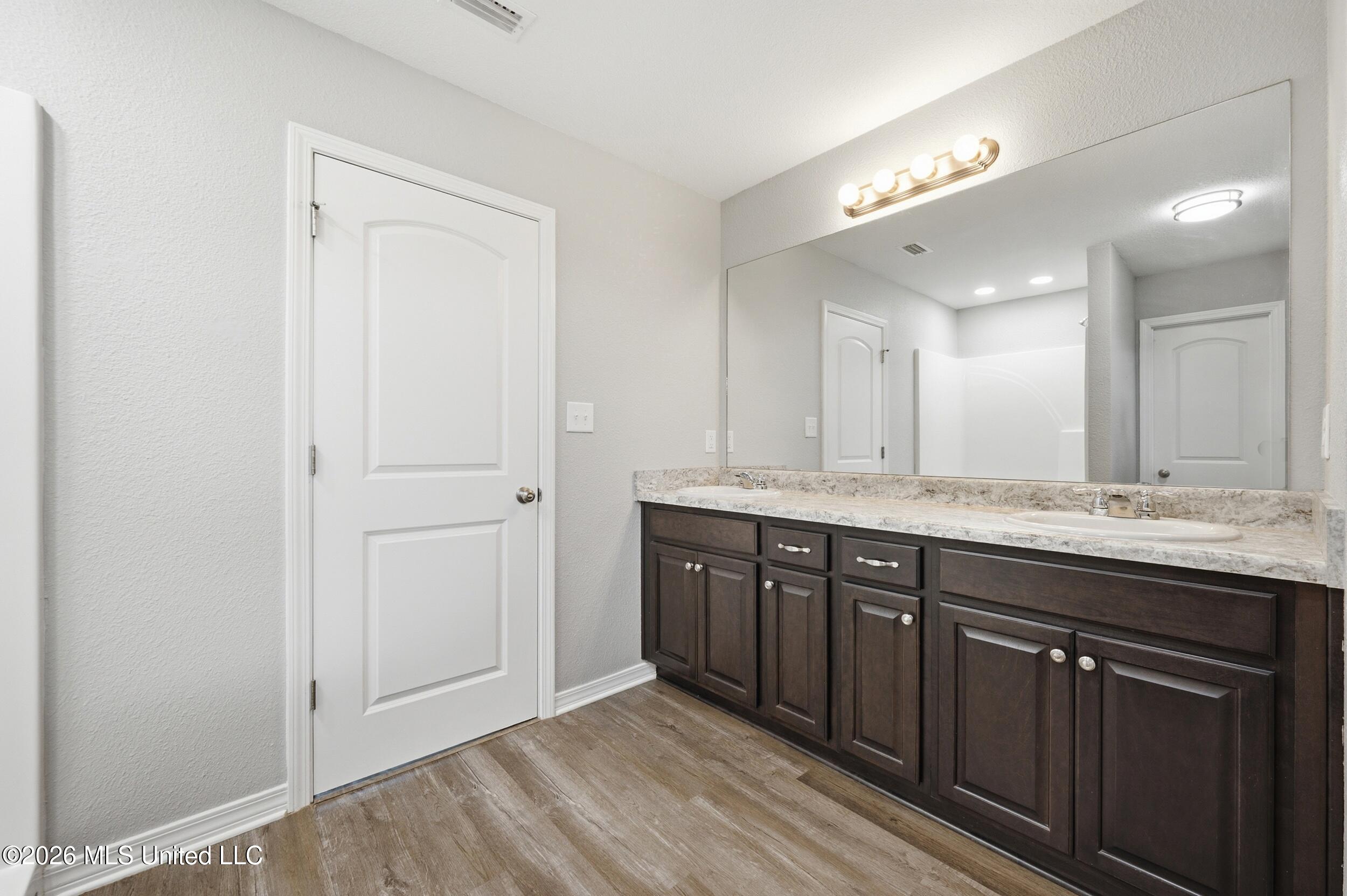 15450 Constitution Road Moss Point, MS 39562 - Photo 25 of 66 IMG_2384
