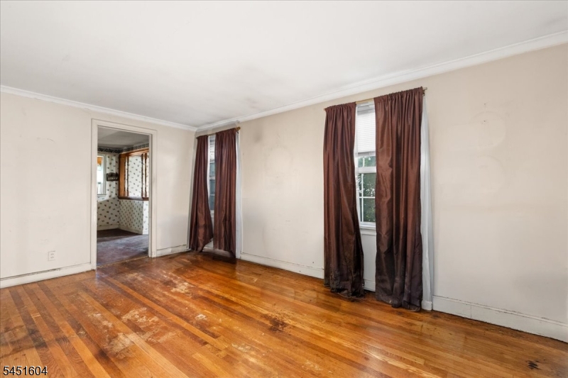 1014 Raritan Road Cranford, NJ 07016 - Photo 3 of 26 Gallery Image 3