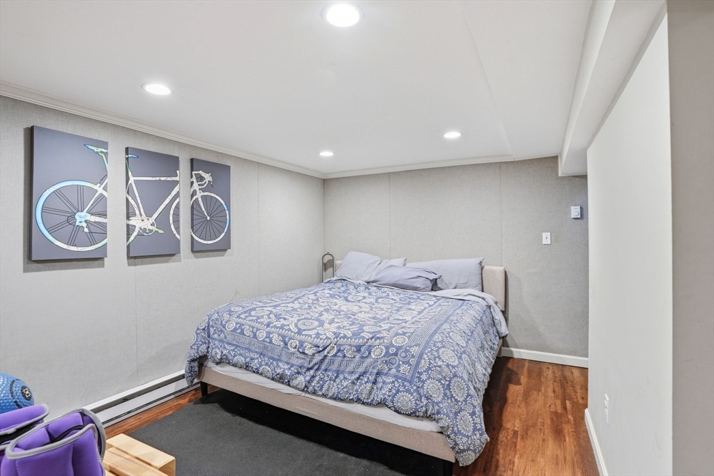3 Talbot Road Hingham, MA 02043 - Photo 29 of 34 a bedroom with a bed and painted walls