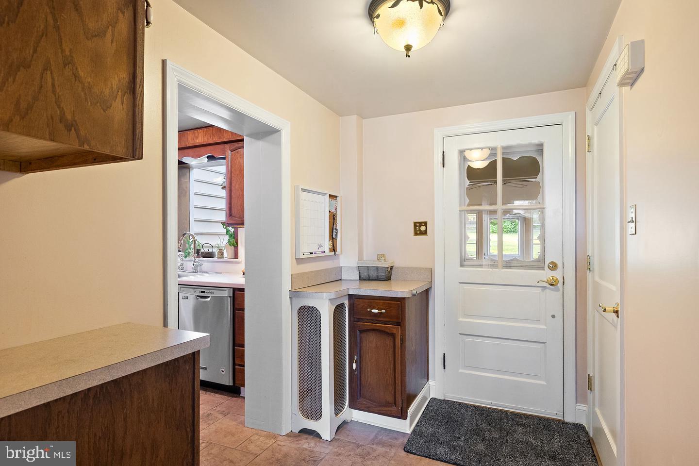 181 East Conestoga Road Wayne, PA 19087 - Photo 18 of 34 a view of walk in closet