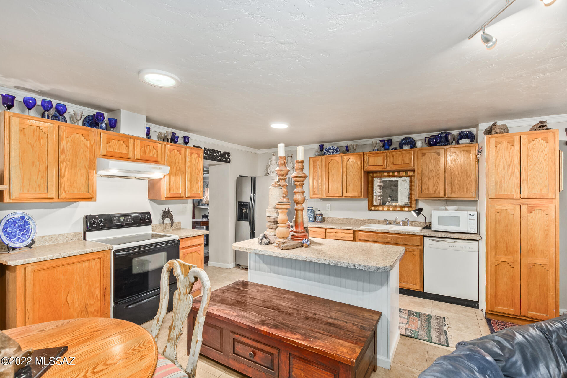 1103 East Halcyon Road Tucson, AZ 85719 - Photo 8 of 39