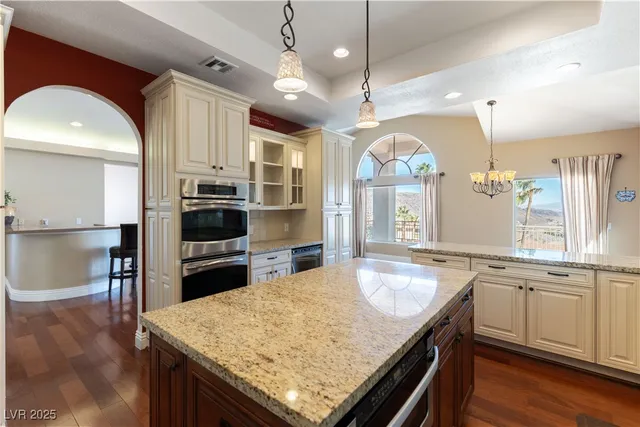 $1,499,900 | 380 Claremont Street, Boulder City, NV 89005