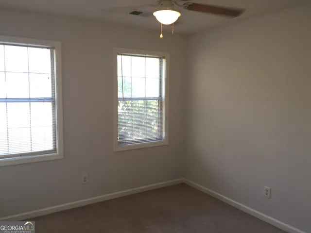 $1,995 | 20 Bridgewater Drive, Newnan, GA 30265