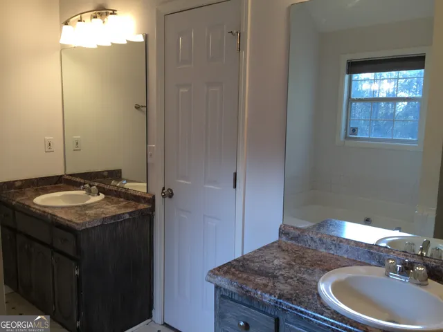 $1,995 | 20 Bridgewater Drive, Newnan, GA 30265