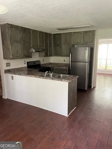 $1,995 | 20 Bridgewater Drive, Newnan, GA 30265