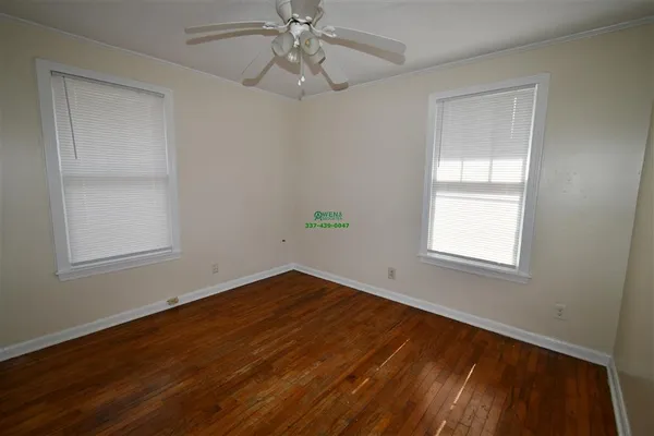 $950 | 912 17th Street, Lake Charles, LA 70601