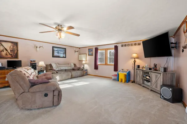 $329,900 | 5815 North Us Highway, Rensselaer, IN 47978