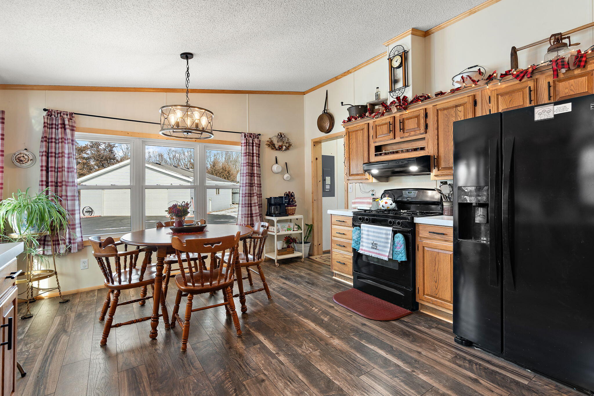 5815 North Us Highway Rensselaer, IN 47978 - Photo 10 of 39 2048x1365