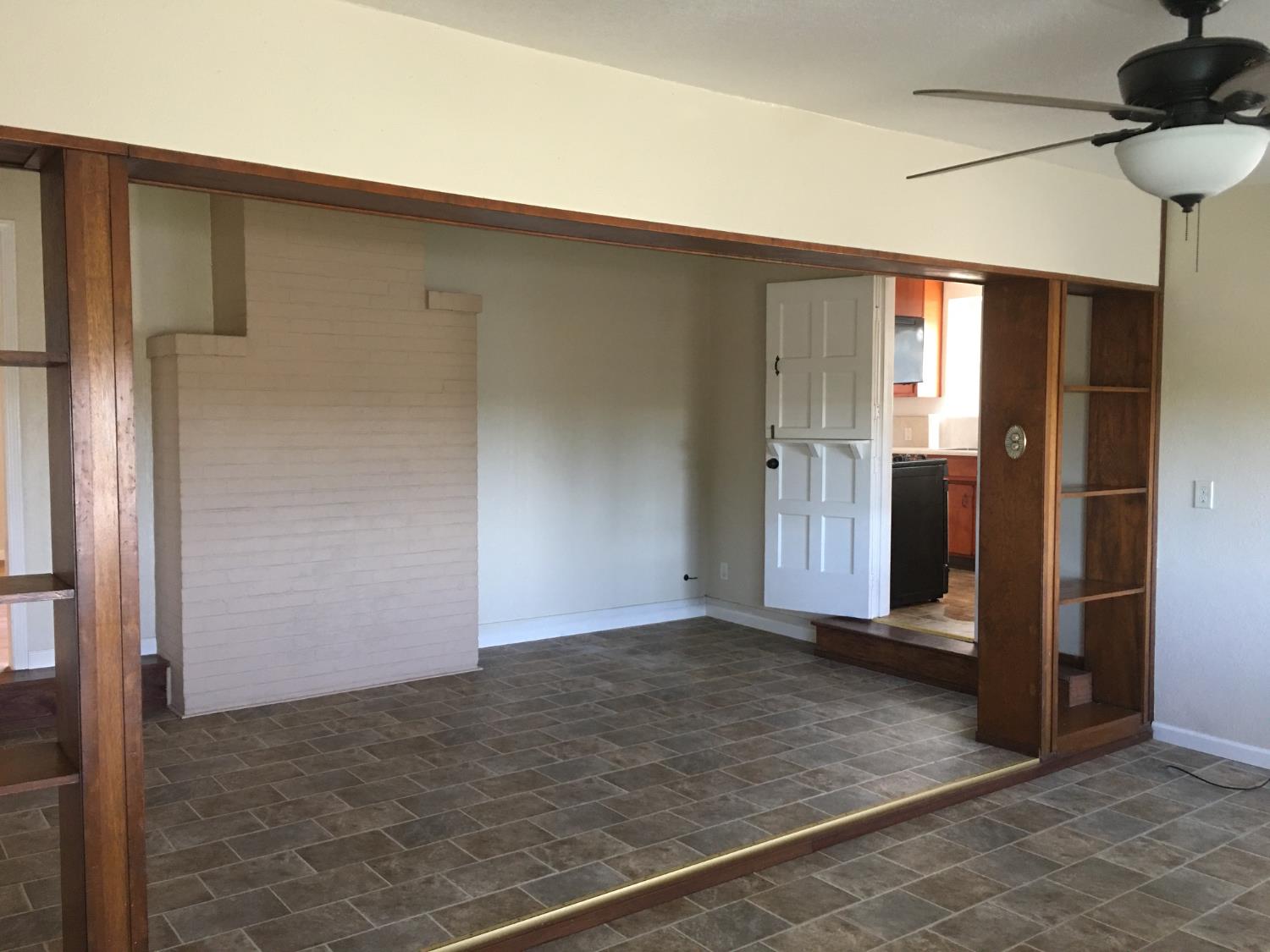 1237 West Keyes Road Modesto, CA 95358 - Photo 9 of 16 Interior photo taken prior to tenant moving in.