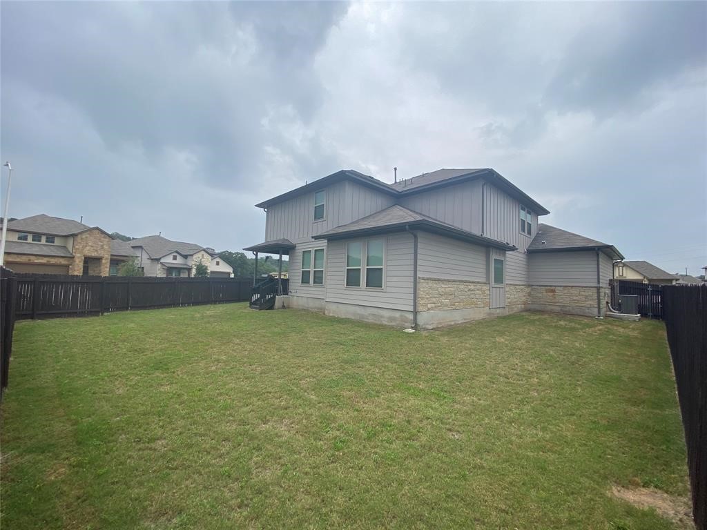 13621 Mariscan Street Manchaca, TX 78652 - Photo 14 of 19 Rear View