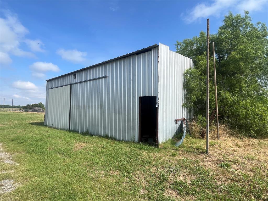8514 County Road 623 Blue Ridge, TX 75424 - Photo 18 of 27
