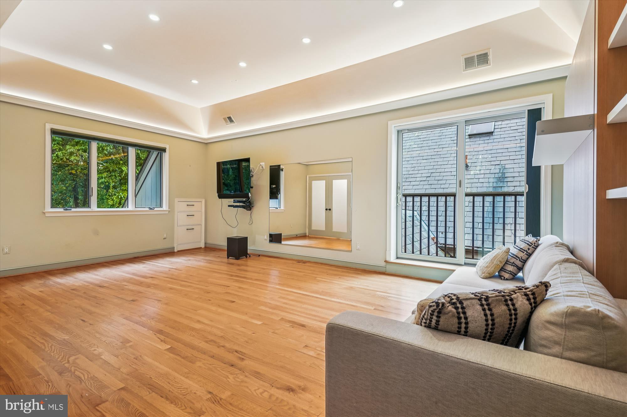 702 Belgrove Road McLean, VA 22101 - Photo 28 of 52 a living room with furniture window and wooden floor
