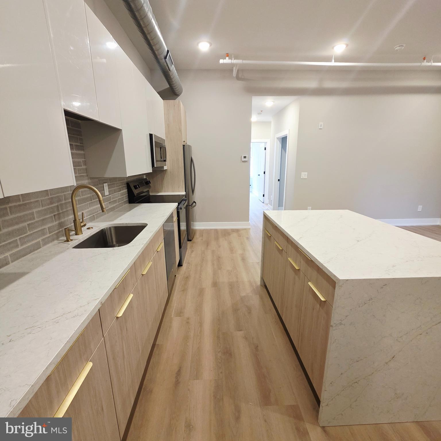 714 Chestnut Street, Unit 5 Philadelphia, PA 19106 - Photo 6 of 20