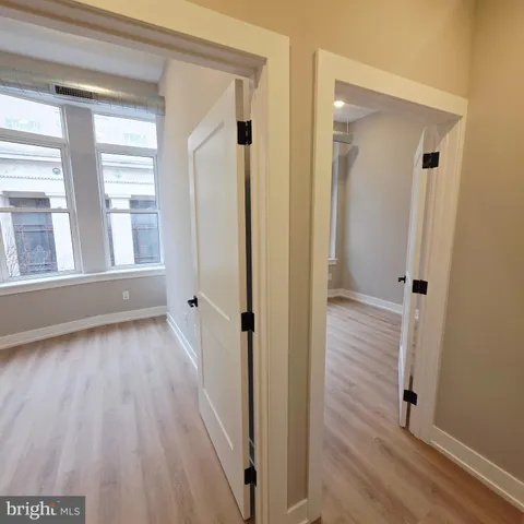 $2,400 | 714 Chestnut Street, Unit 4F, Philadelphia, PA 19106