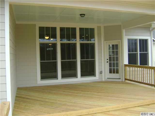 6071 Daphne Circle, Unit 1174 Fort Mill, SC 29708 - Photo 9 of 12 Gallery Image 9