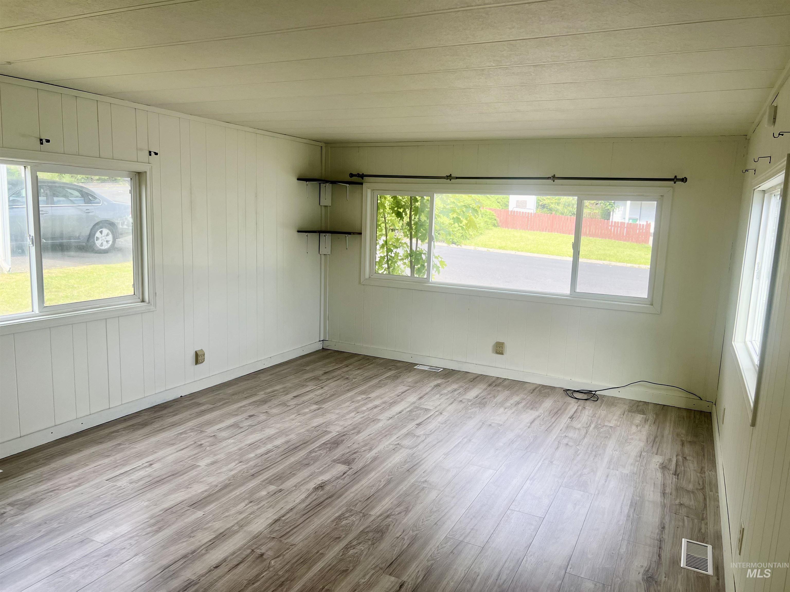 411 North Almon Street, Unit 321 Moscow, ID 83843 - Photo 9 of 16