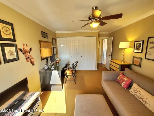 $375,000 | 1100 Clove Road, Unit 7O | Silver Lake