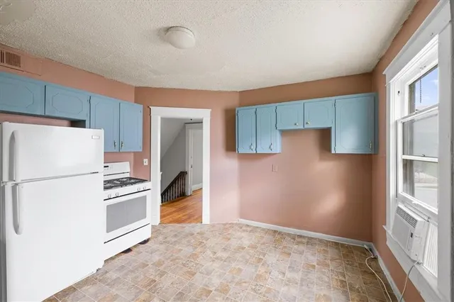 $225,000 | 743-745 Tauromee Avenue, Kansas City, KS 66101