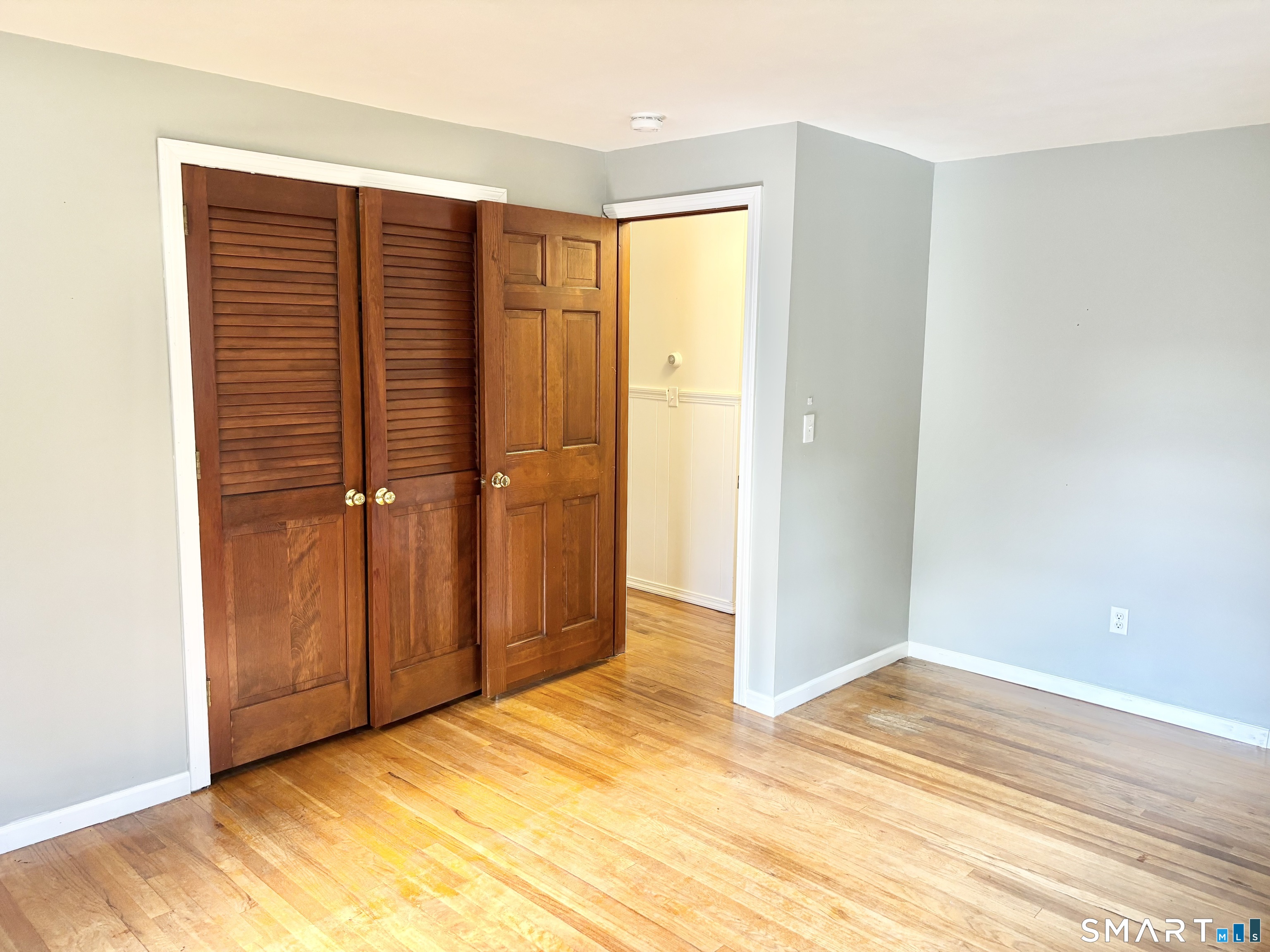 85 Riverside Drive Vernon, CT 06066 - Photo 8 of 18 Gallery Image 8