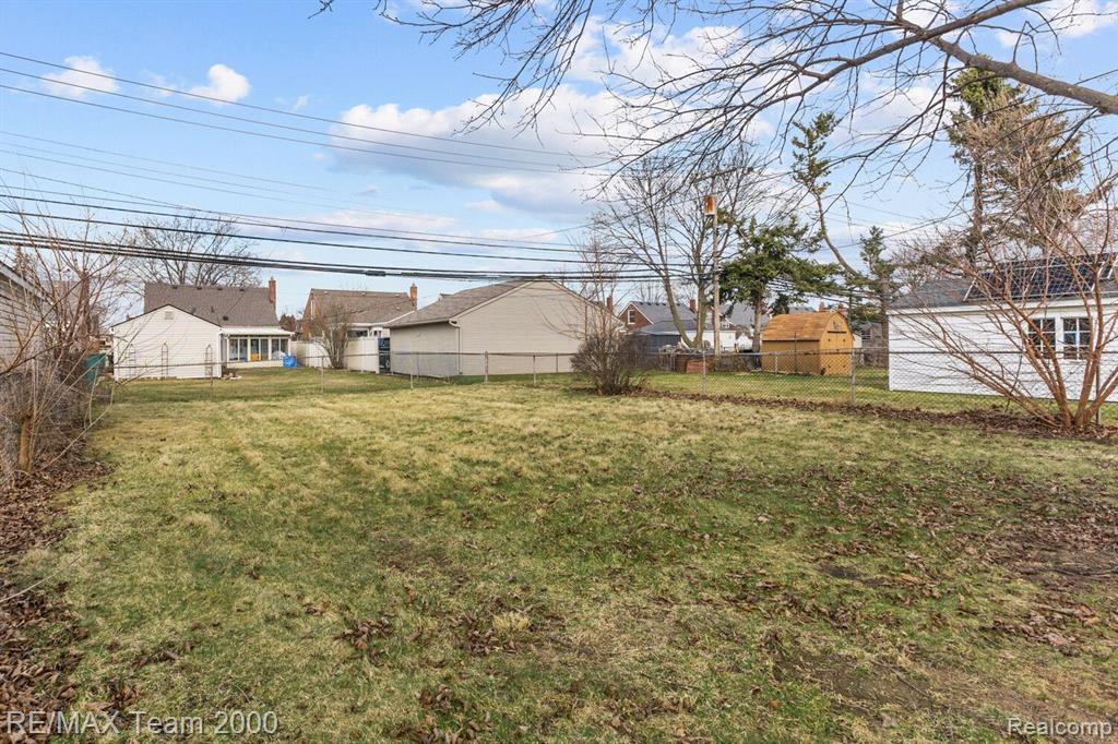 9666 Ruth Avenue Allen Park, MI 48101 - Photo 29 of 29 Gallery Image 29