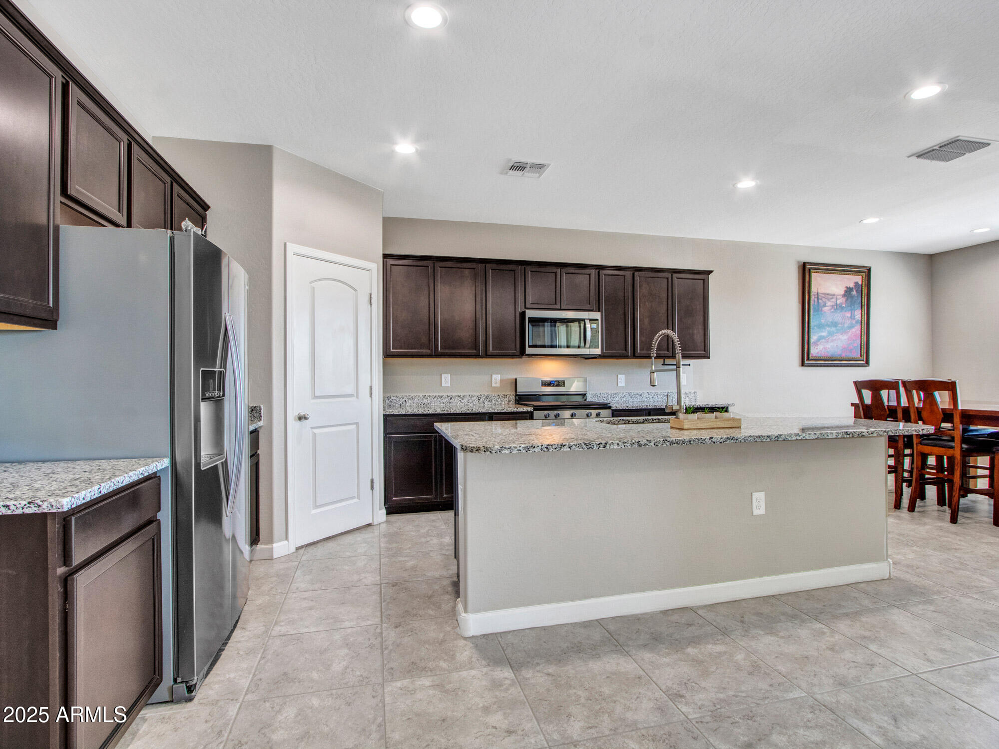 3025 North Brooklyn Drive Buckeye, AZ 85396 - Photo 10 of 34 Gorgeous Kitchen