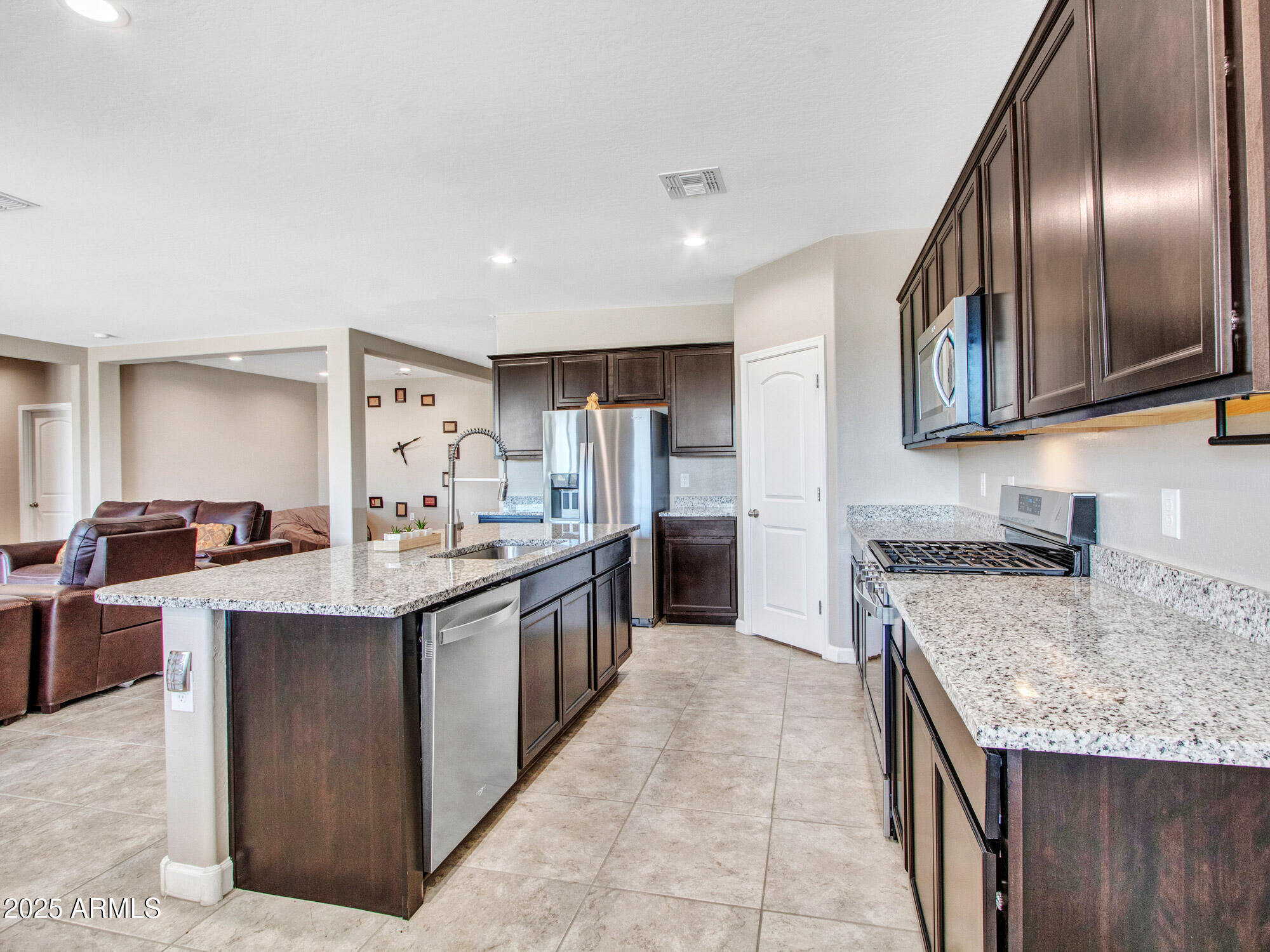 3025 North Brooklyn Drive Buckeye, AZ 85396 - Photo 15 of 34 Kitchen
