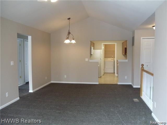 3561 Tremonte Circle, Unit 22 Rochester, MI 48306 - Photo 4 of 15