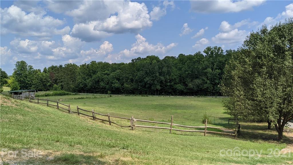 2027 Sawmill Road Hickory Grove, SC 29717 - Photo 14 of 44 Gallery Image 14