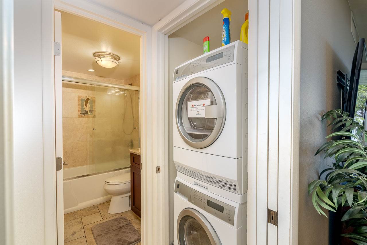 2430 South Kihei Road, Unit 206 Kihei, HI 96753 - Photo 15 of 26 a utility room with dryer and washer