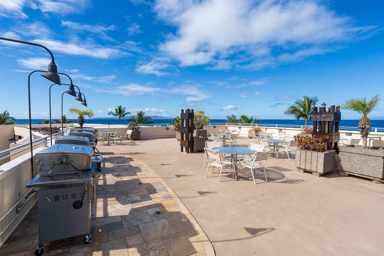 2430 South Kihei Road, Unit 206 Kihei, HI 96753 - Photo 23 of 26 a view of kitchen and living room