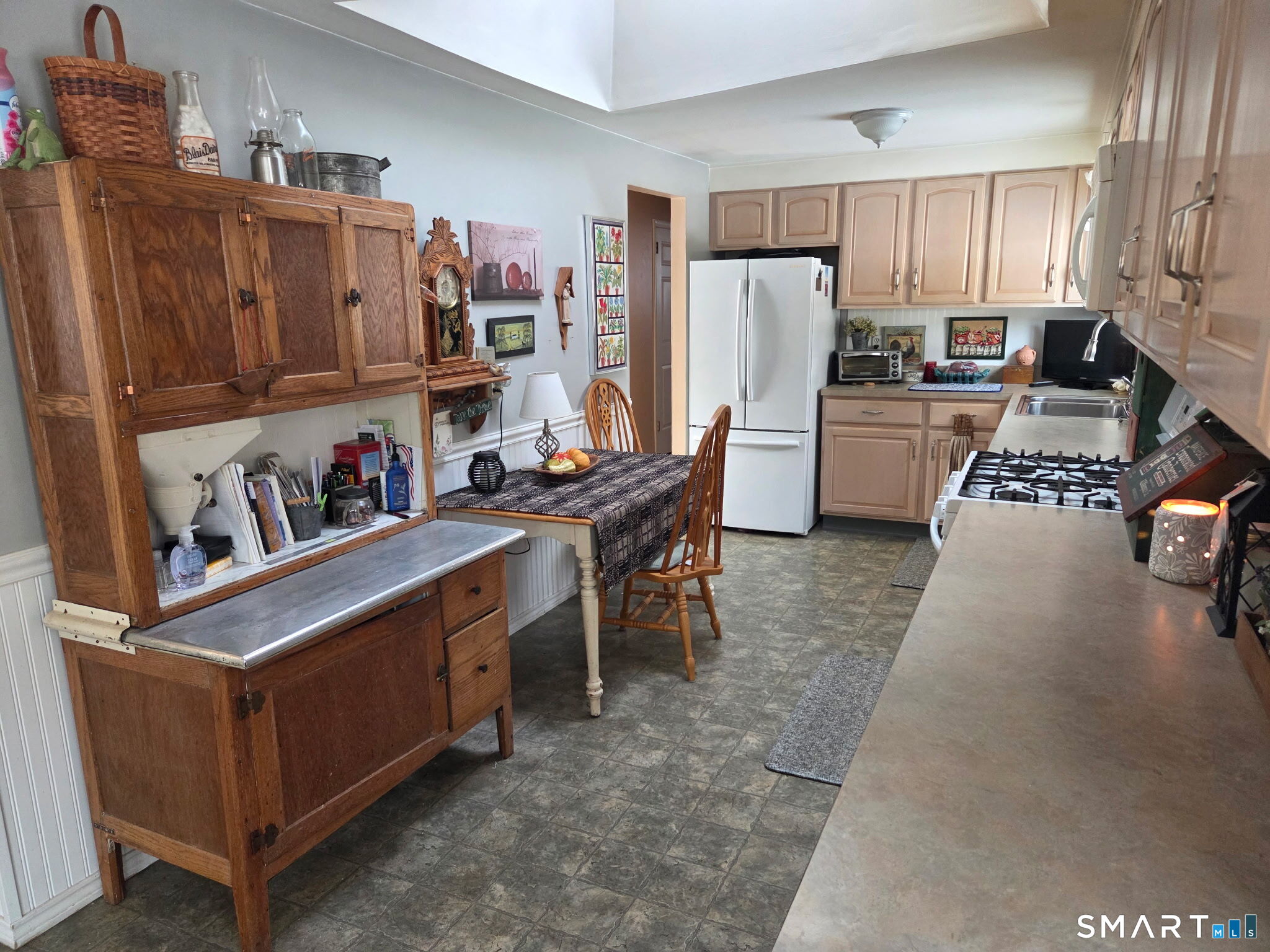 192 Scantic Meadow Road South Windsor, CT 06074 - Photo 15 of 19