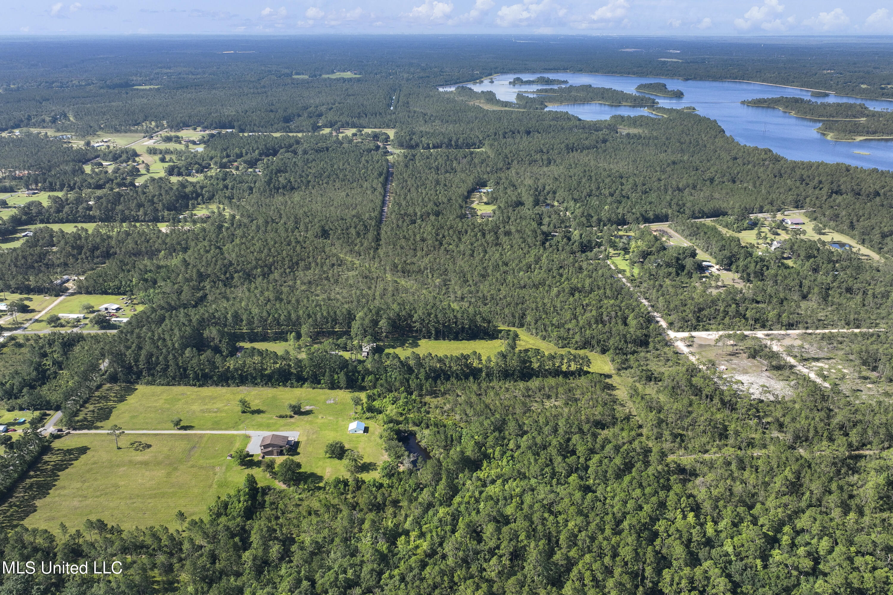 16037 Grafe Homestead Road Moss Point, MS 39562 - Photo 70 of 85 070