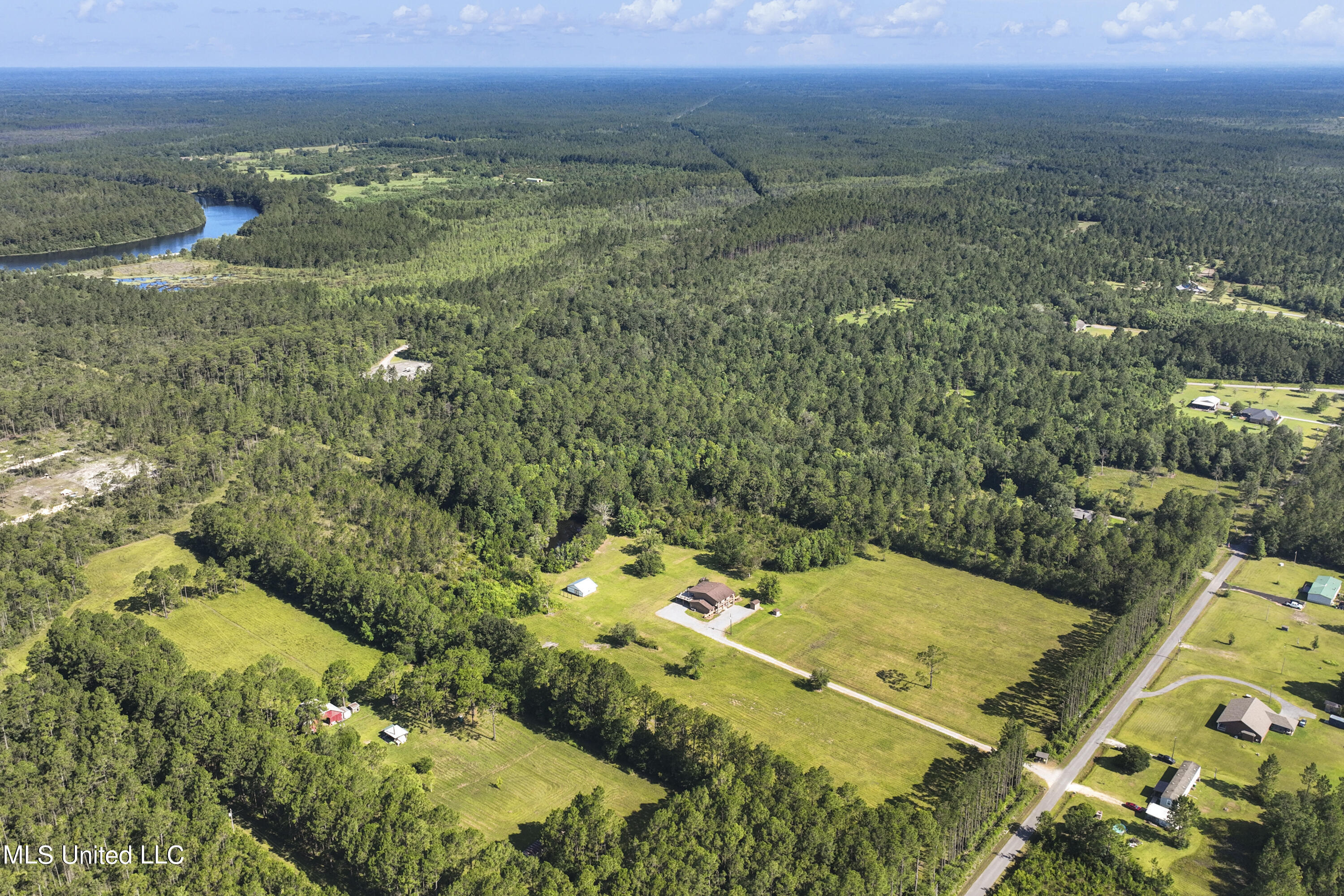 16037 Grafe Homestead Road Moss Point, MS 39562 - Photo 76 of 85 075
