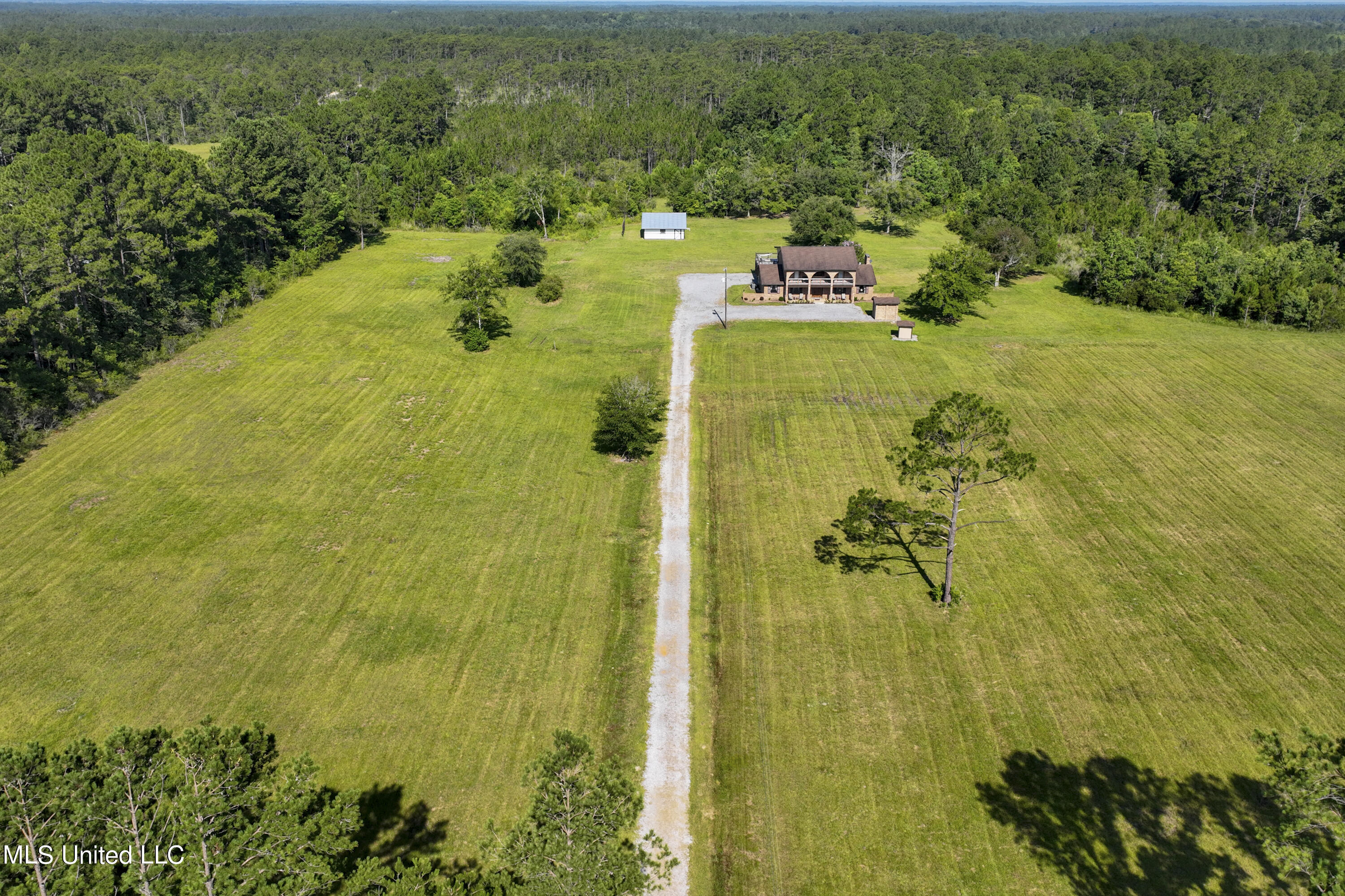 16037 Grafe Homestead Road Moss Point, MS 39562 - Photo 78 of 85 078