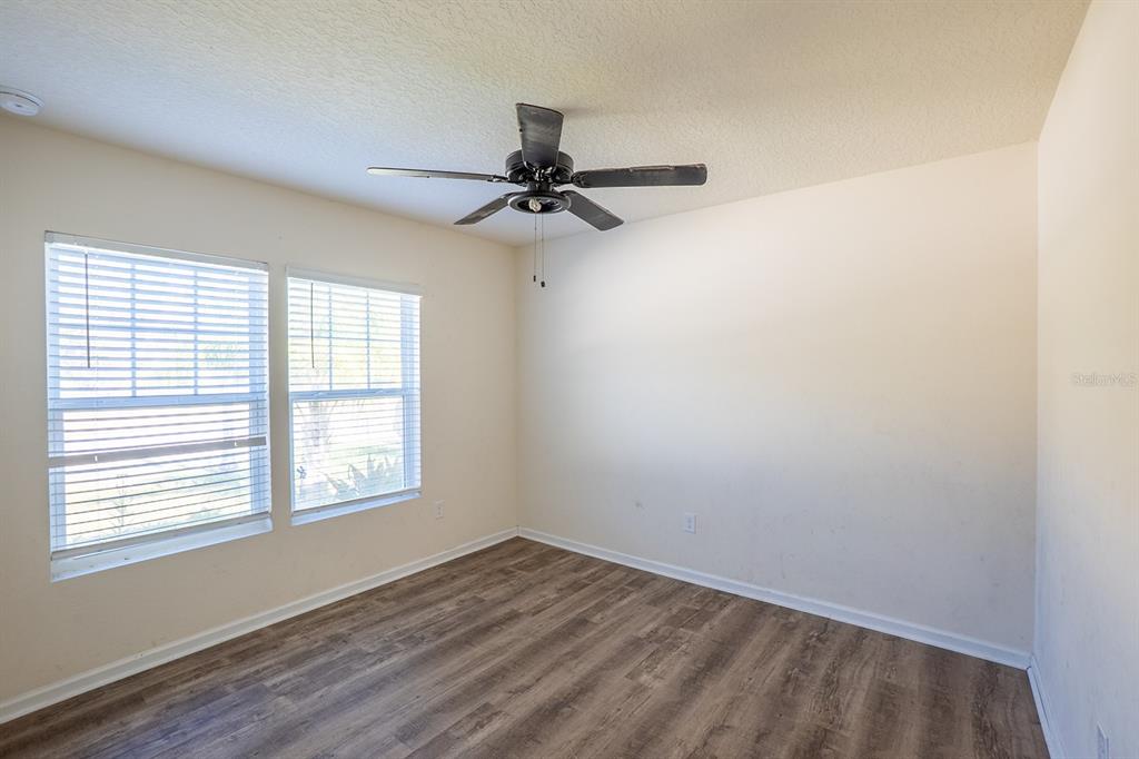 9 Grand Par Court Bunnell, FL 32110 - Photo 5 of 24 an empty room with a window